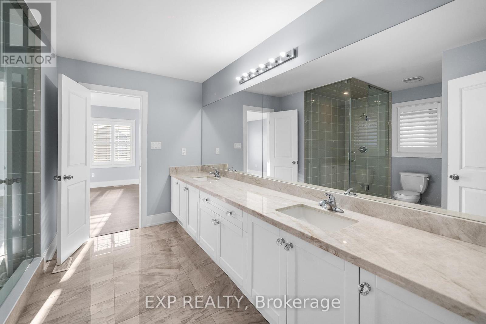 35 Tyndall Drive, Bradford West Gwillimbury, ON - Indoor Photo Showing Bathroom