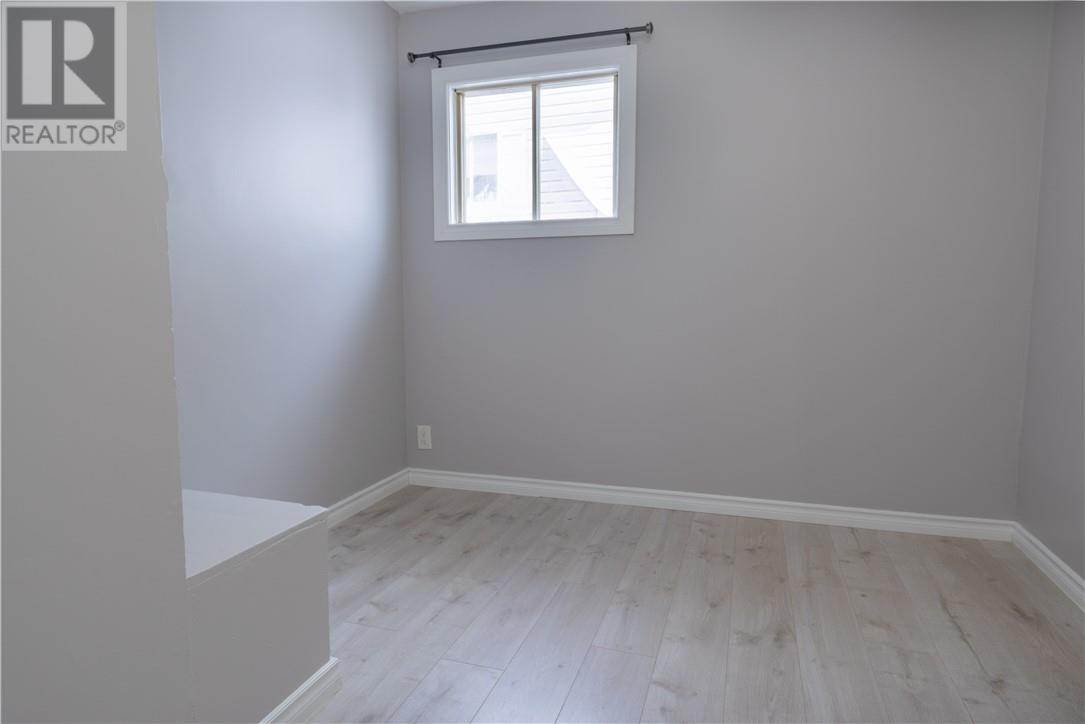396 Queen Unit# 1, Sudbury, ON - Indoor Photo Showing Other Room