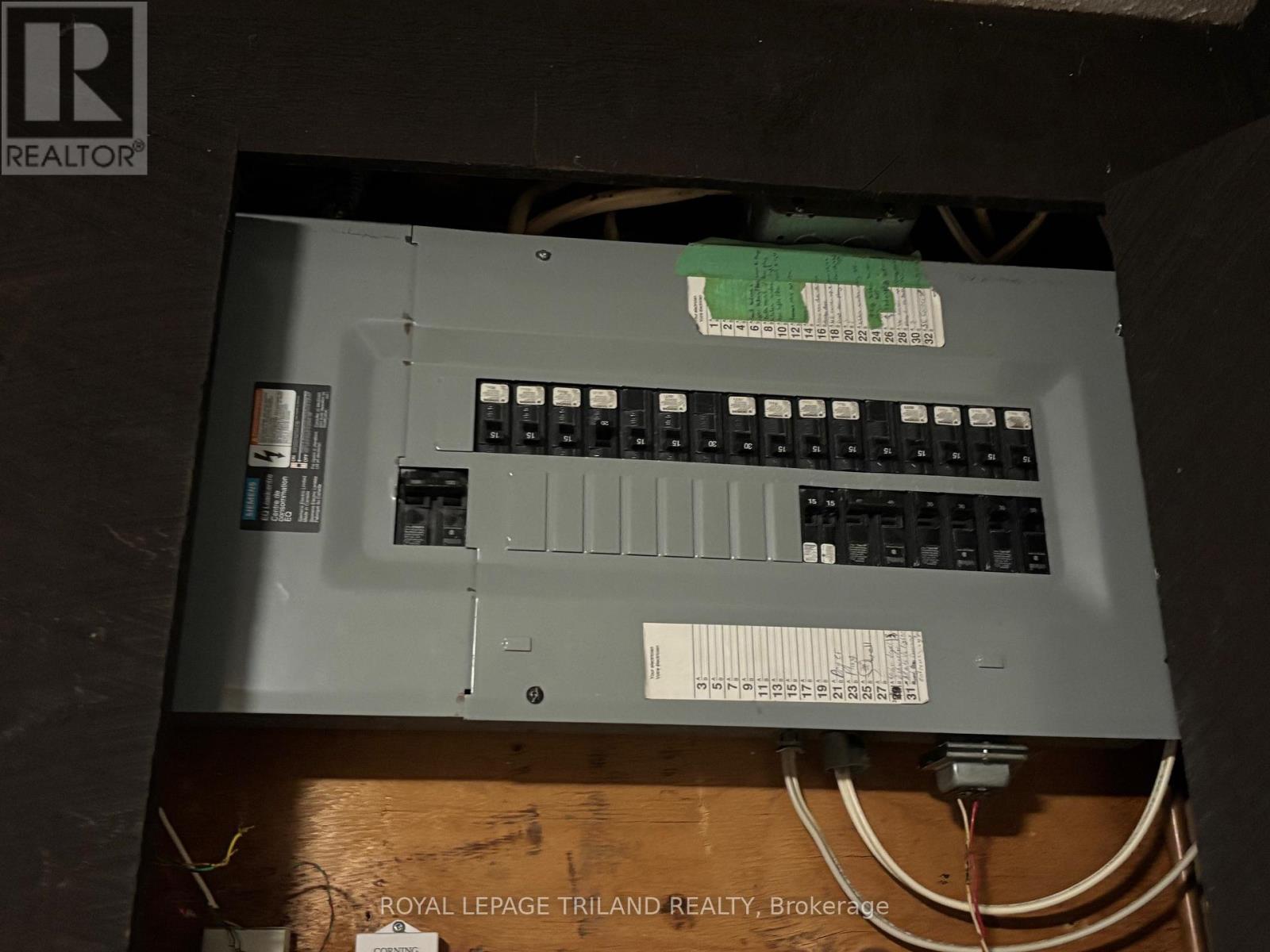 358 Helen Drive, Strathroy-Caradoc (Nw), ON - Indoor