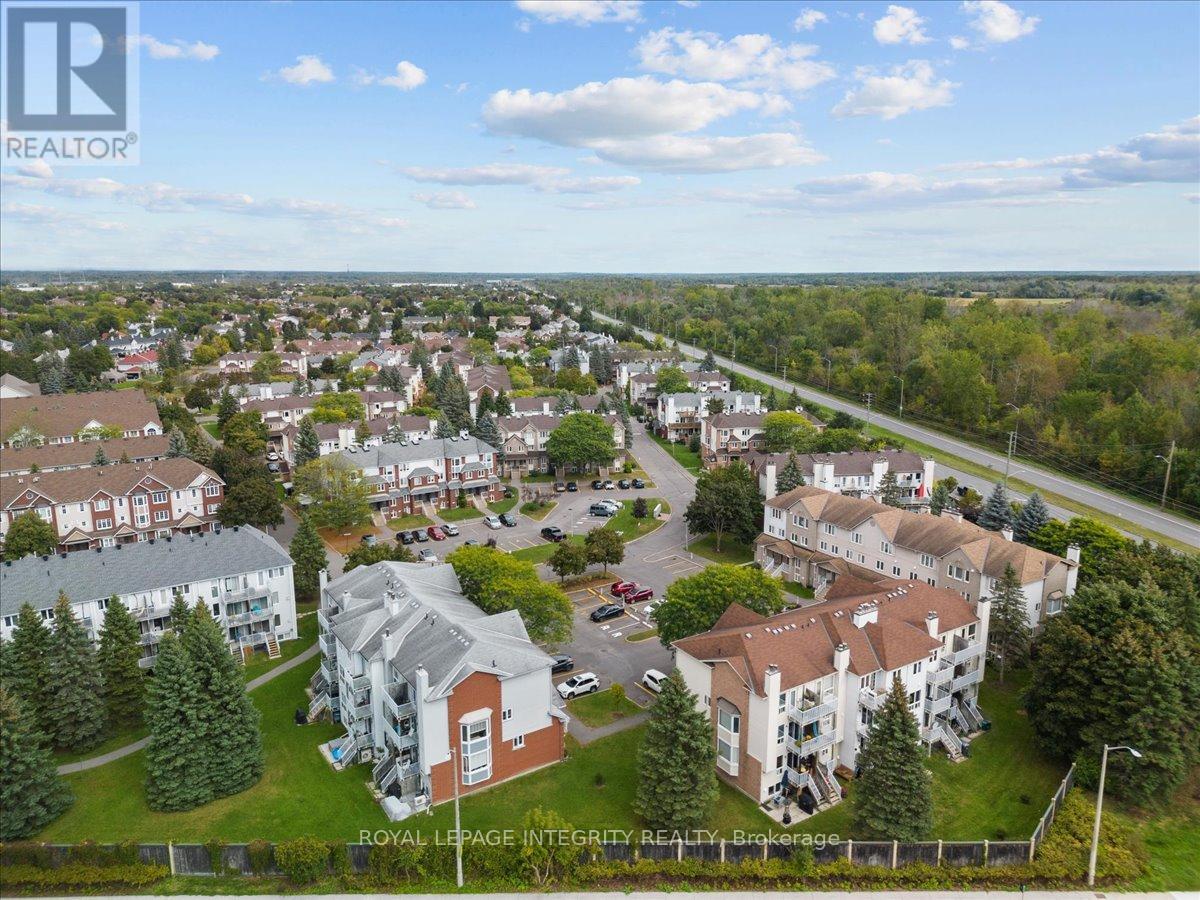 184 Briston Private, Ottawa, ON - Outdoor With View