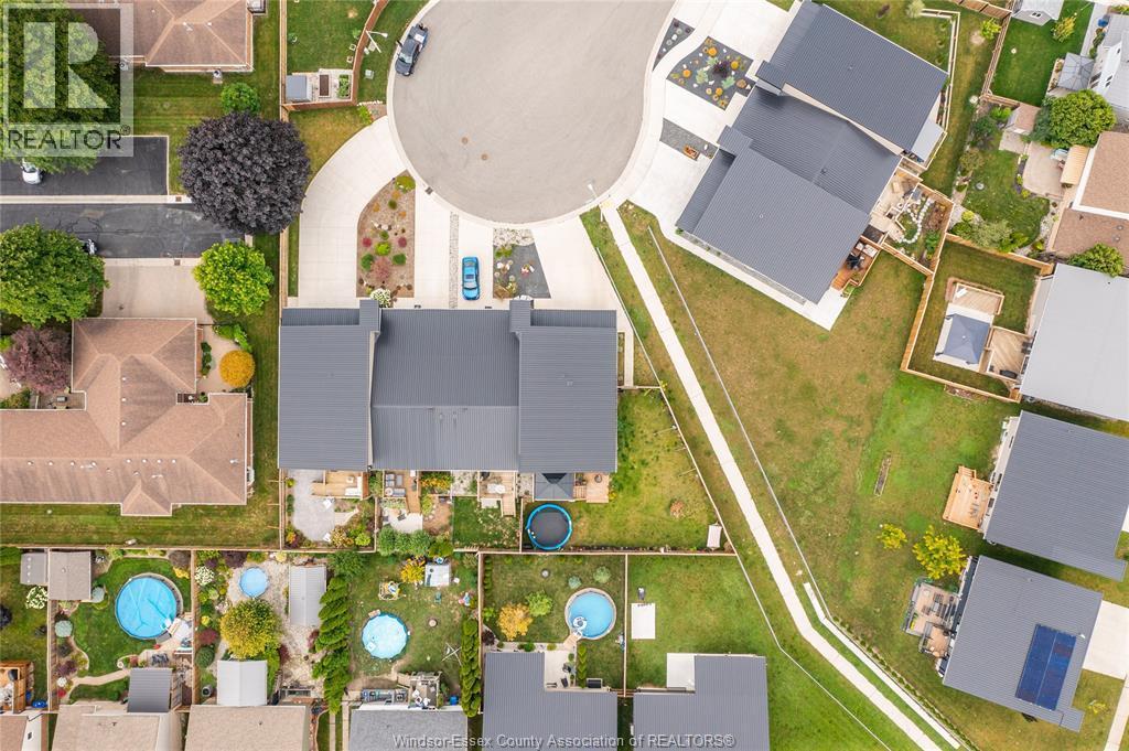 59 Clara Crescent, Chatham, ON - With View