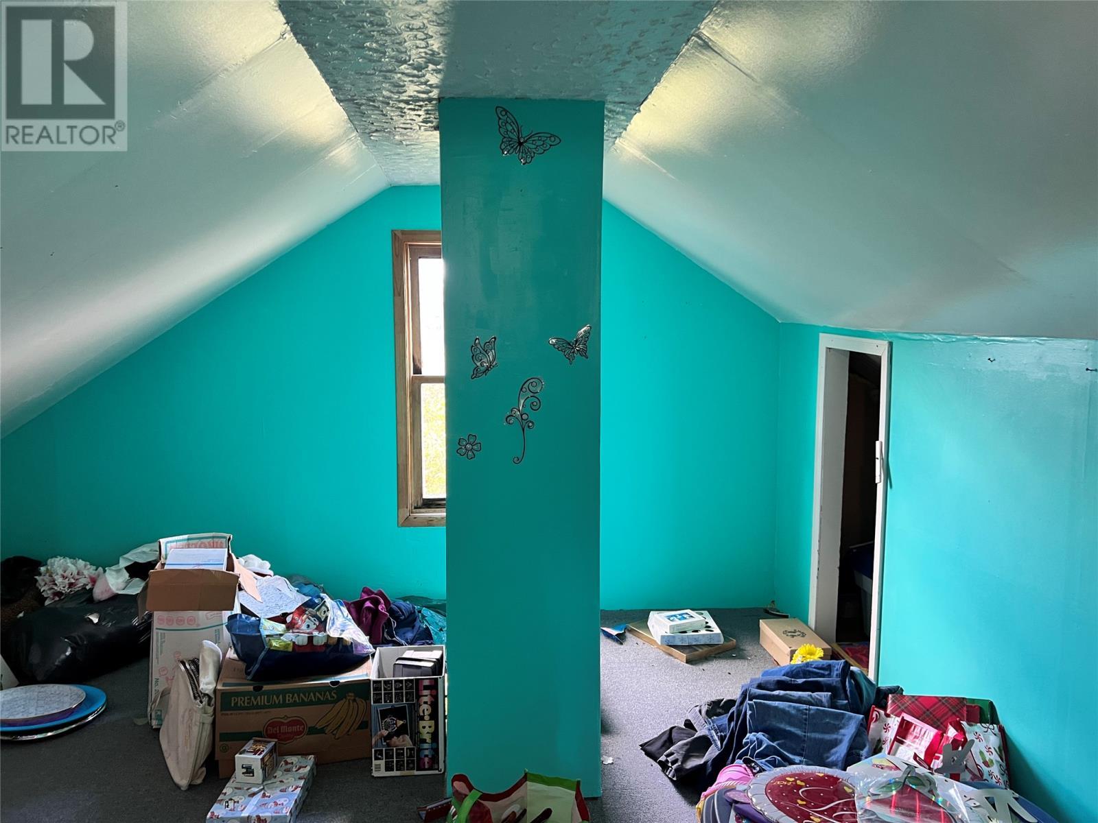 64 North River Road, North River, NL - Indoor