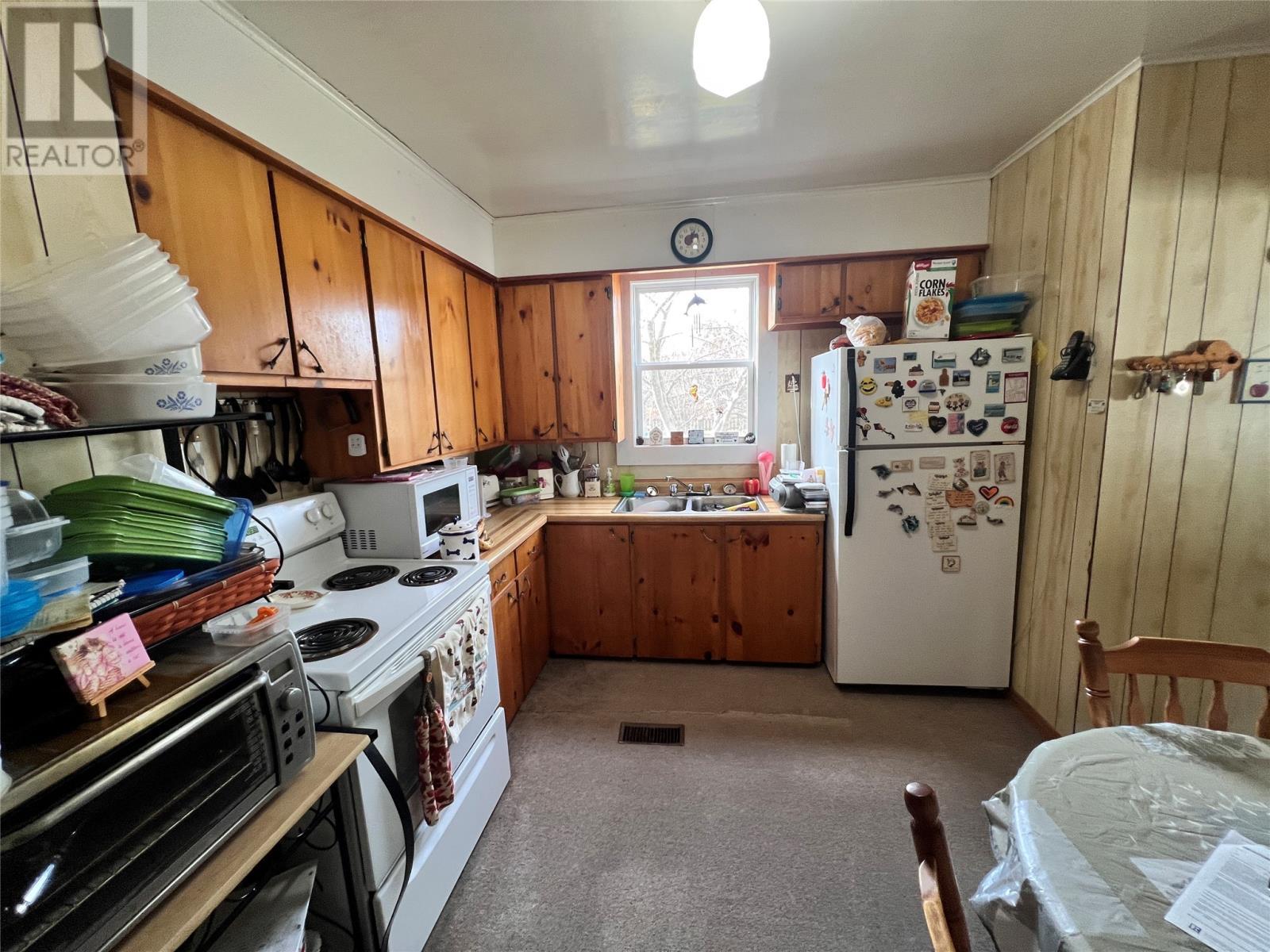 64 North River Road, North River, NL - Indoor Photo Showing Kitchen