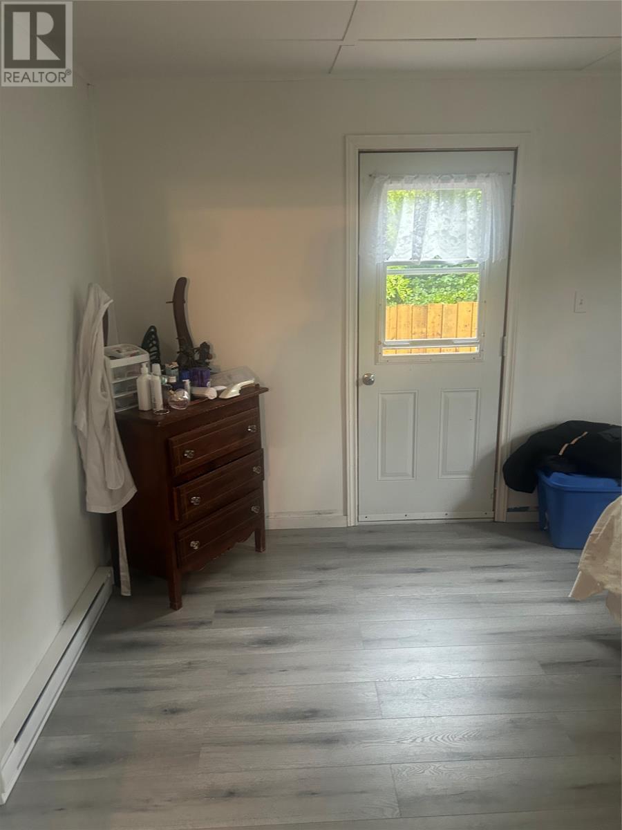 73 Main Road, Avondale, NL - Indoor