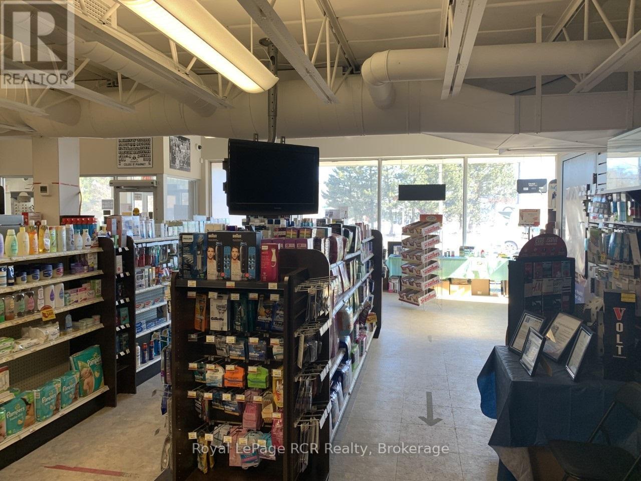 1010 9Th Avenue W, Georgian Bluffs, ON