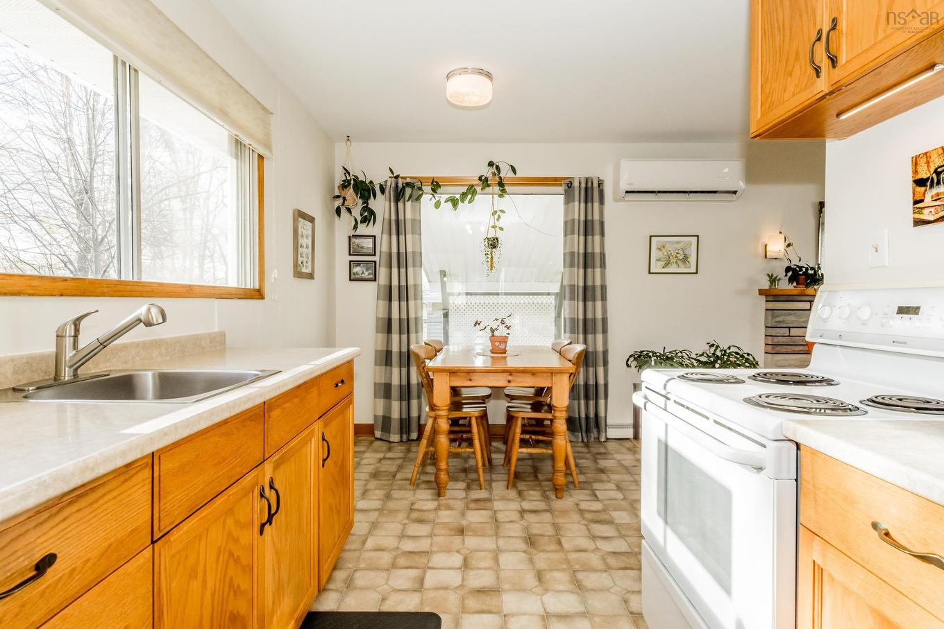 32 James Street, Kentville, NS