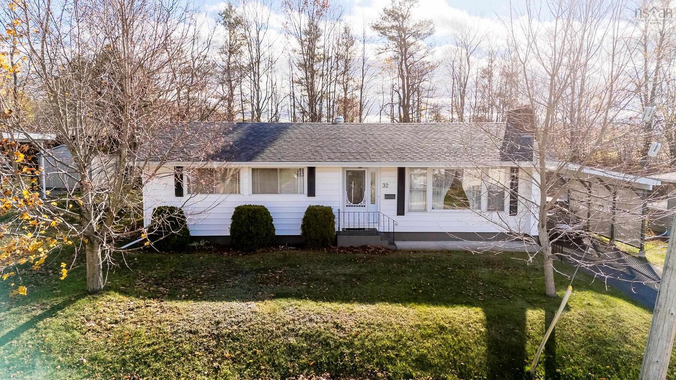 32 James Street, Kentville, NS
