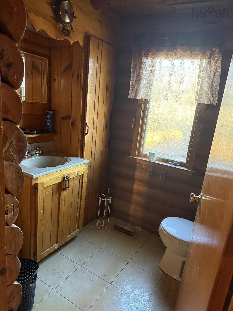 1598 14 Highway, Centre Rawdon, NS