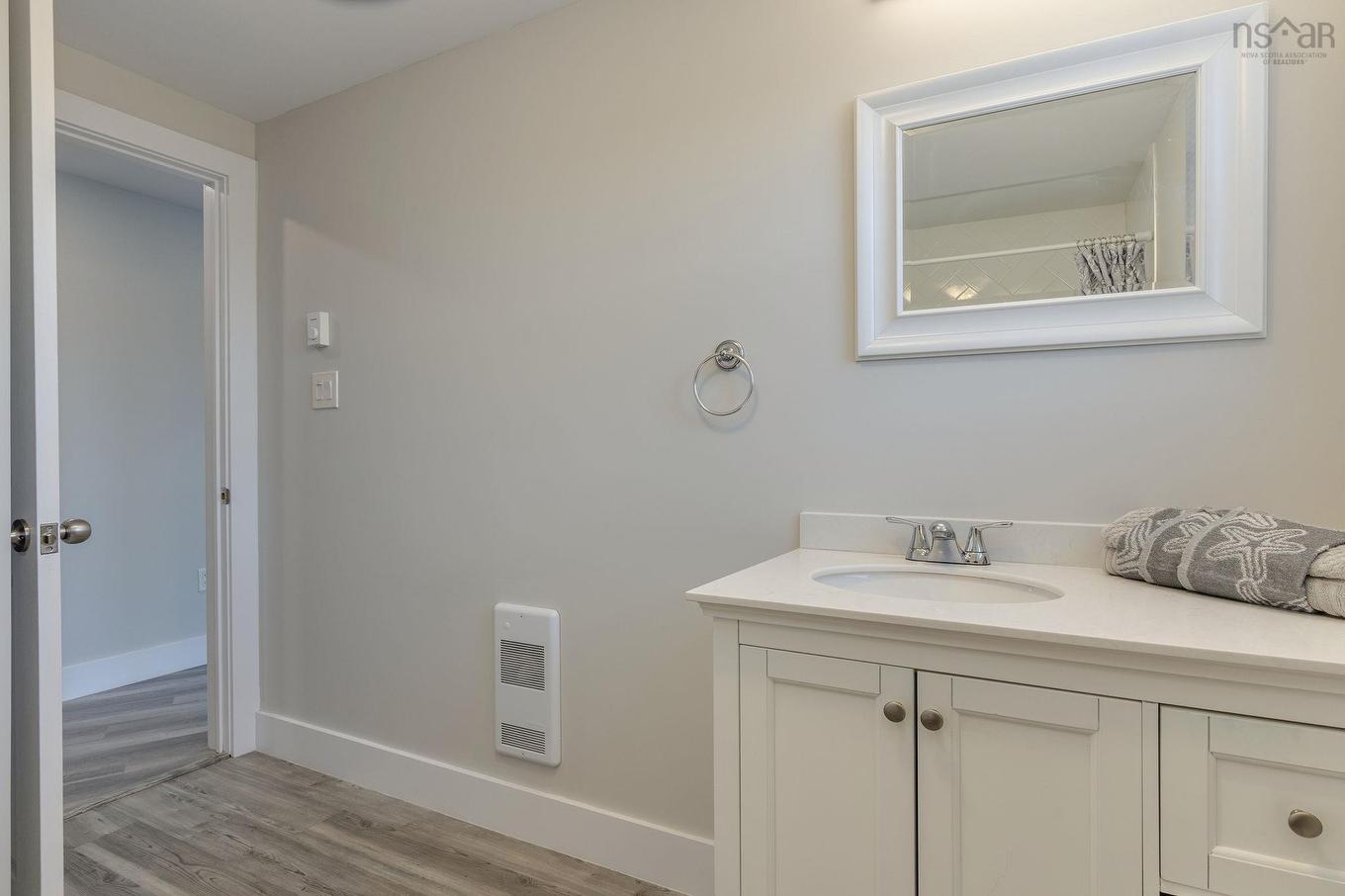 406 Glen Rise Drive, Beaver Bank, NS