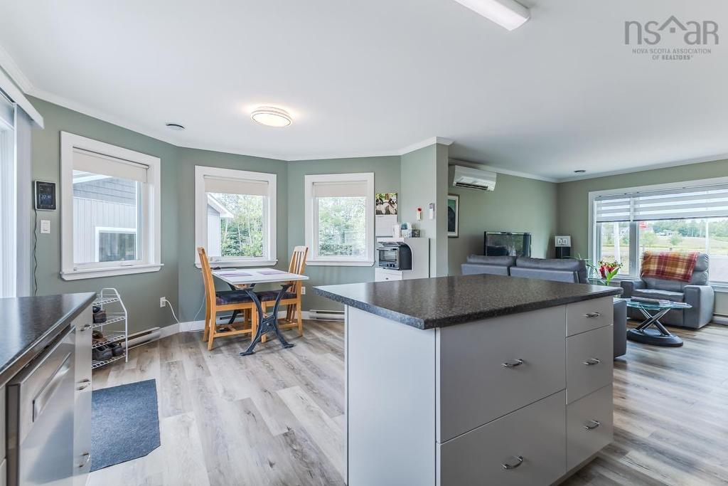 7048 Hwy 2, Portapique, NS