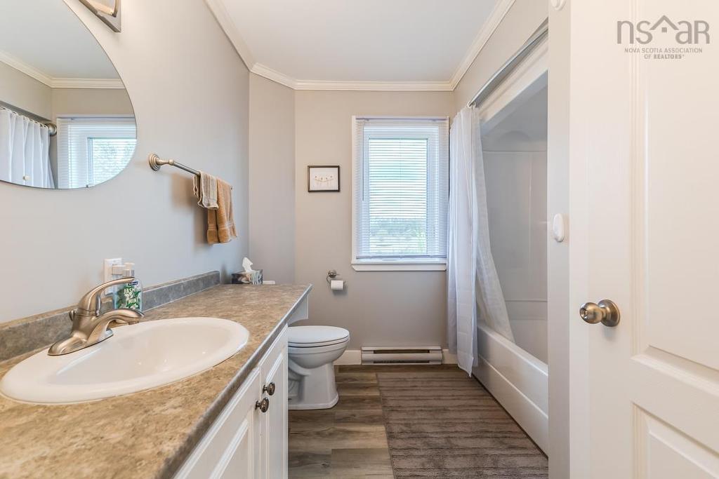 7048 Hwy 2, Portapique, NS