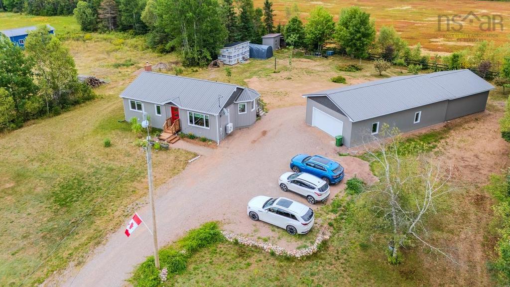 7048 Hwy 2, Portapique, NS