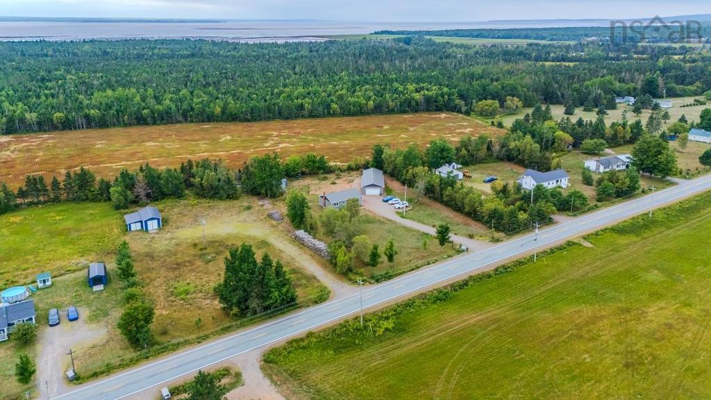 7048 Hwy 2, Portapique, NS