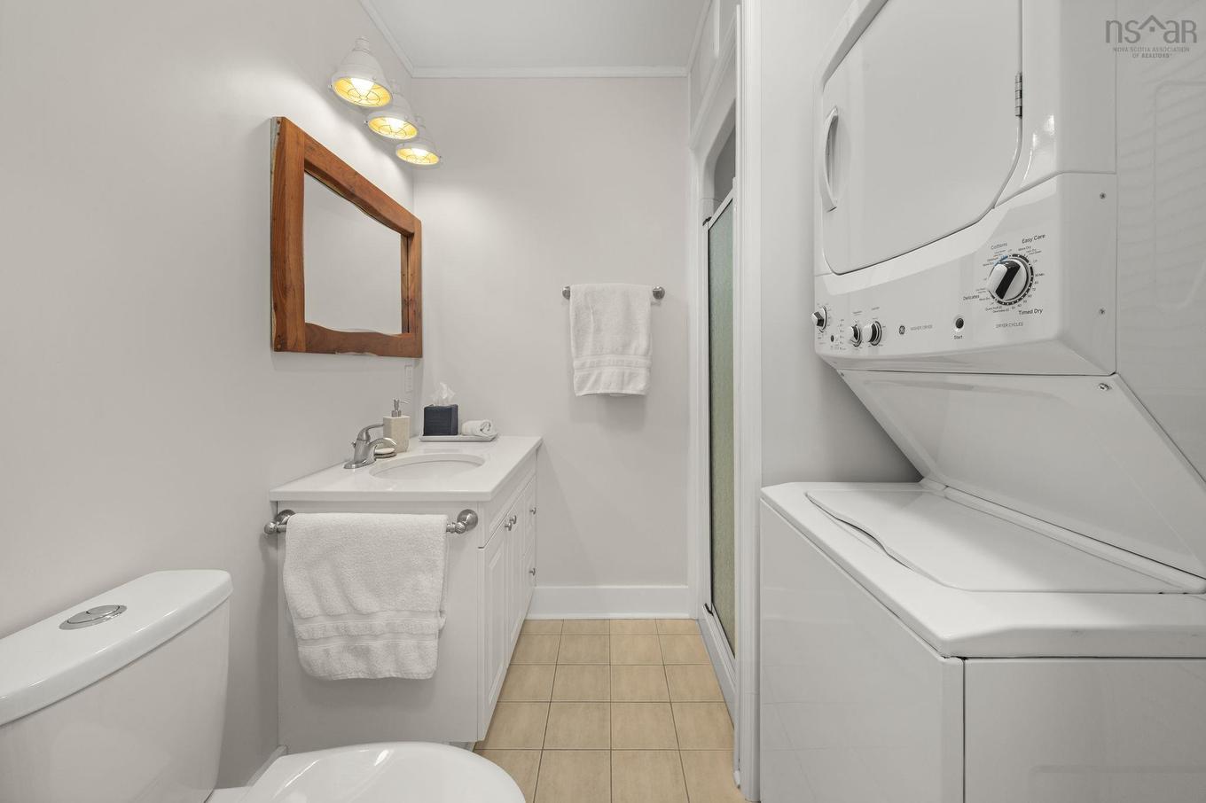 24 Station Road, Western Shore, NS