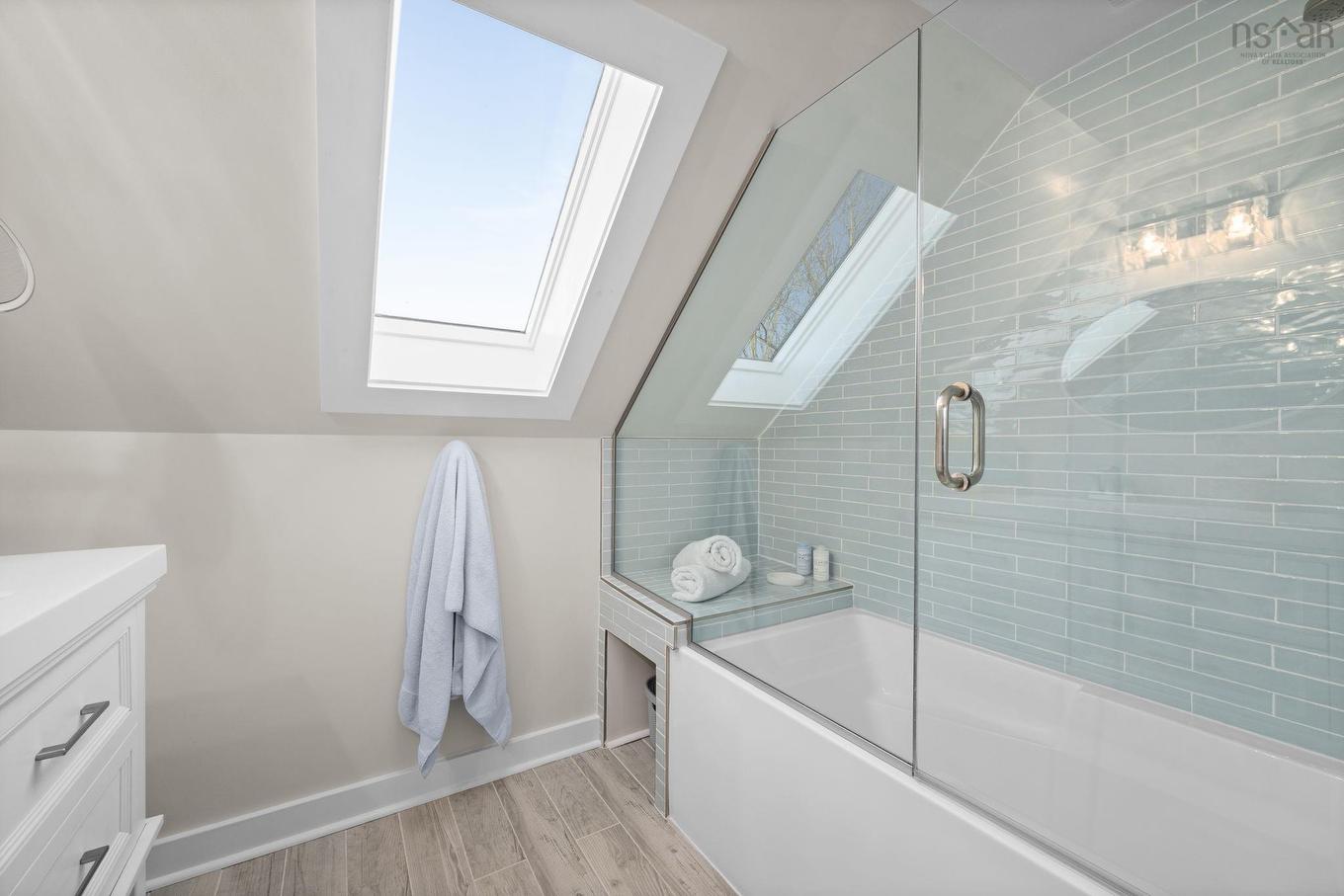 24 Station Road, Western Shore, NS