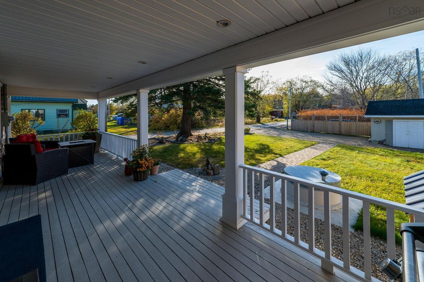 24 Station Road, Western Shore, NS