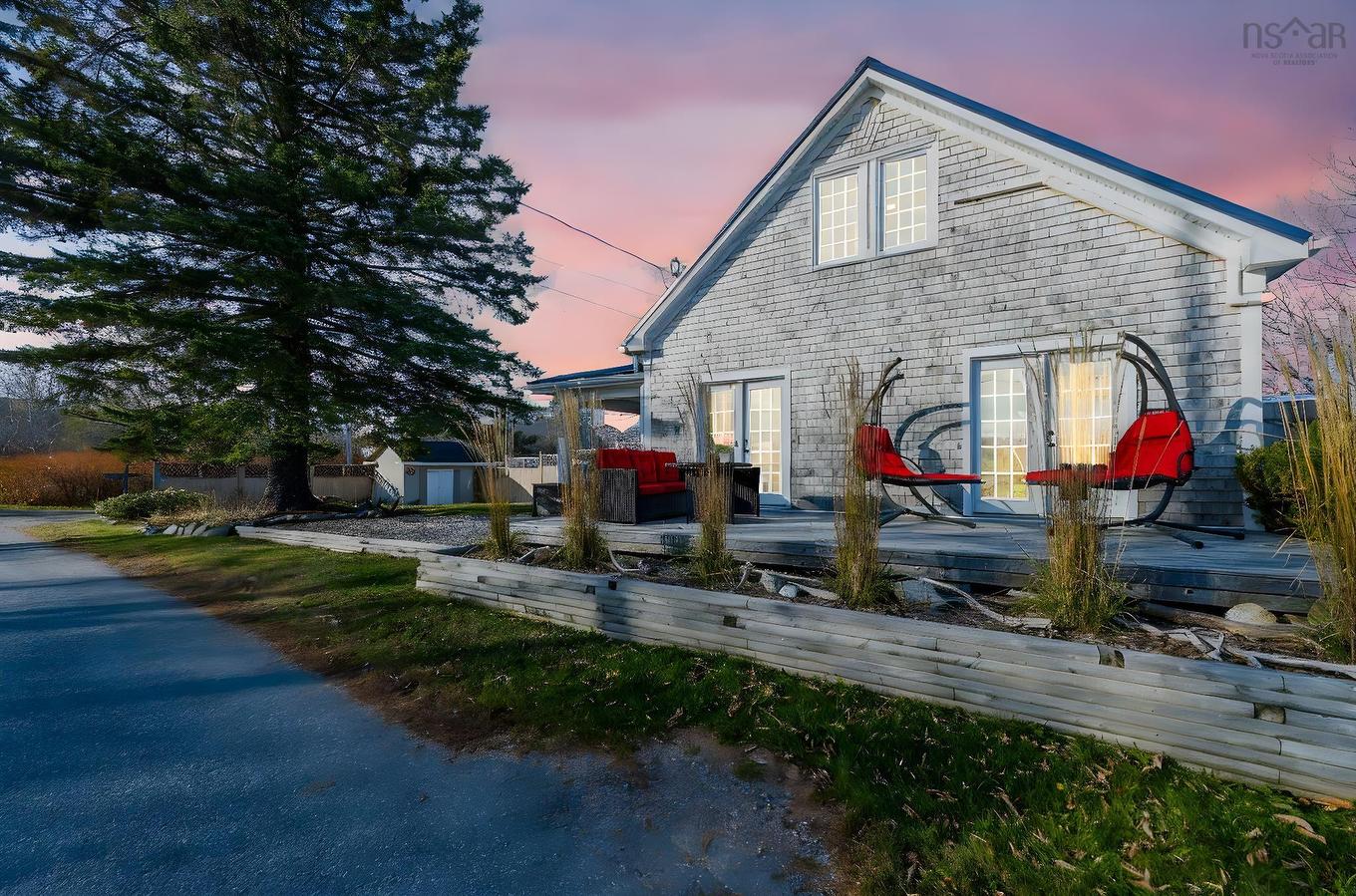 24 Station Road, Western Shore, NS