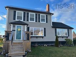 633 King Street New Waterford, NS B1H 3Z2