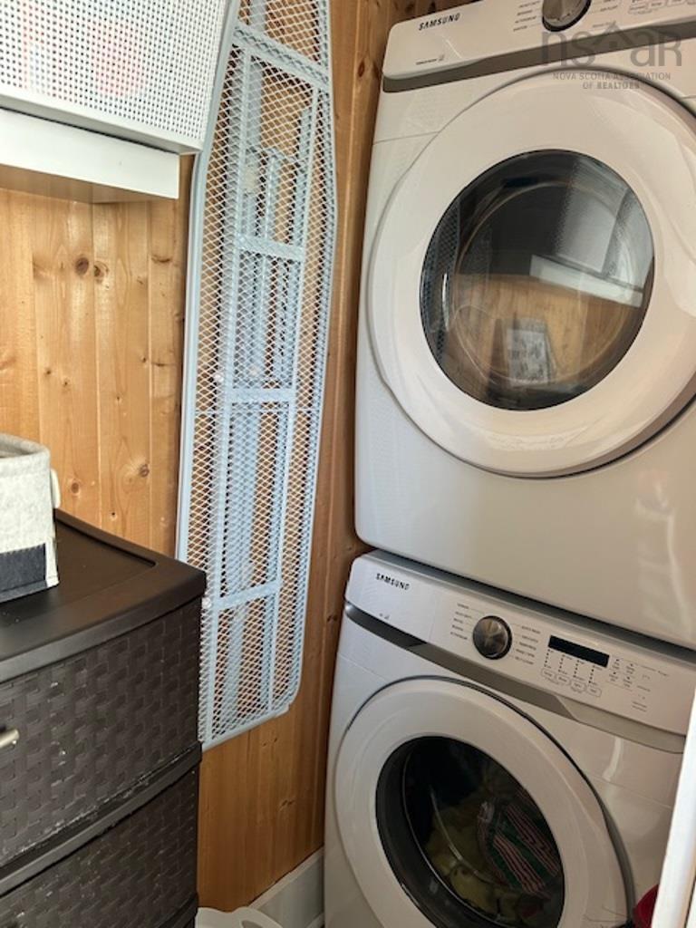 633 King Street, New Waterford, NS