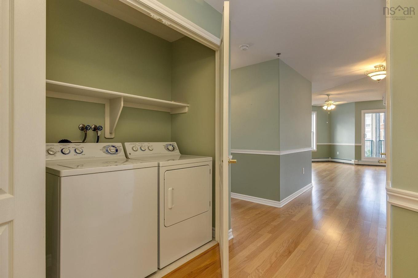 409 114 Regency Park Drive, Halifax, NS