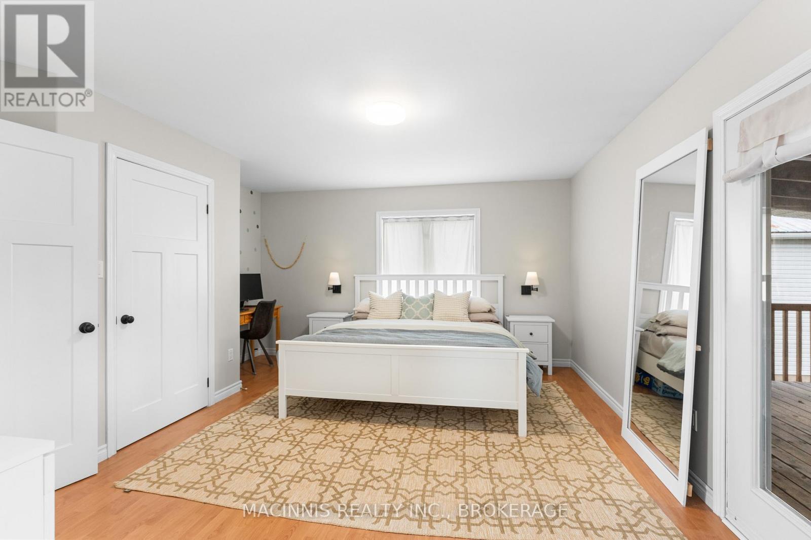 2040 Keeley Road, Frontenac (Frontenac South), ON - Indoor Photo Showing Bedroom