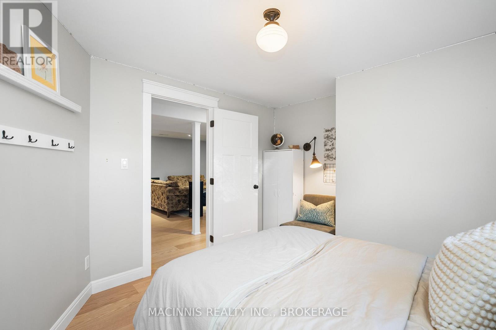 2040 Keeley Road, Frontenac (Frontenac South), ON - Indoor Photo Showing Bedroom