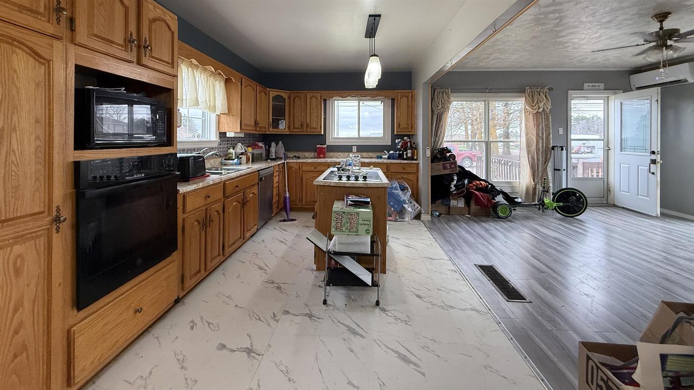 637 Water Street E, Summerside, PE