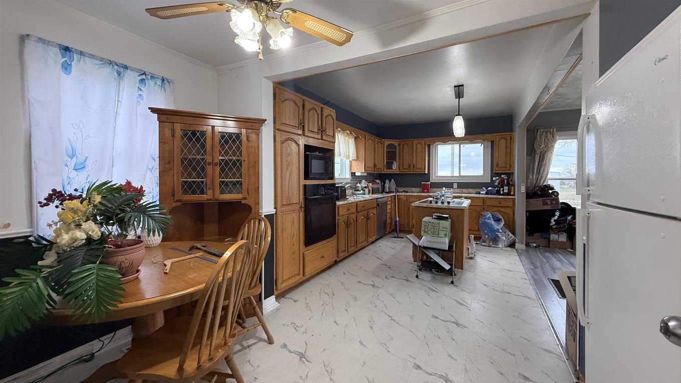 637 Water Street E, Summerside, PE