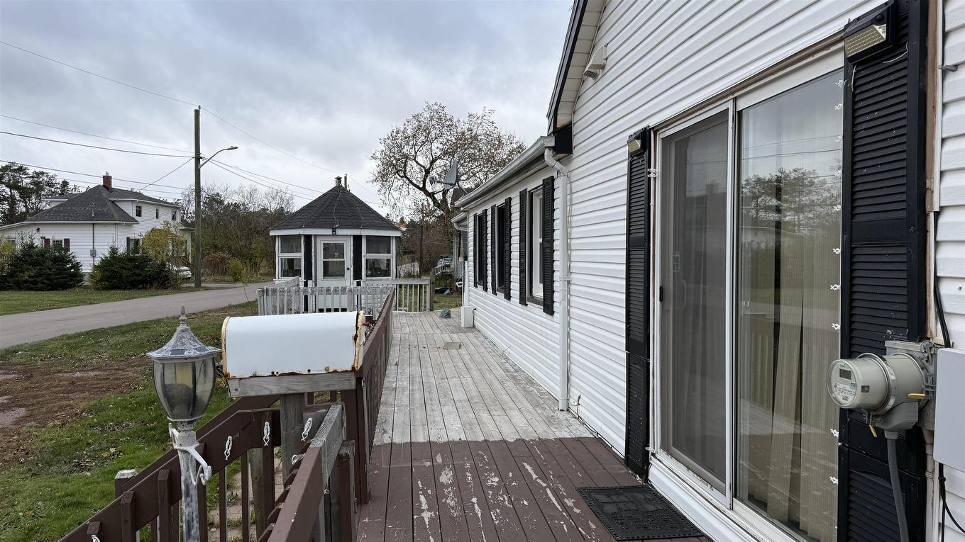 637 Water Street E, Summerside, PE