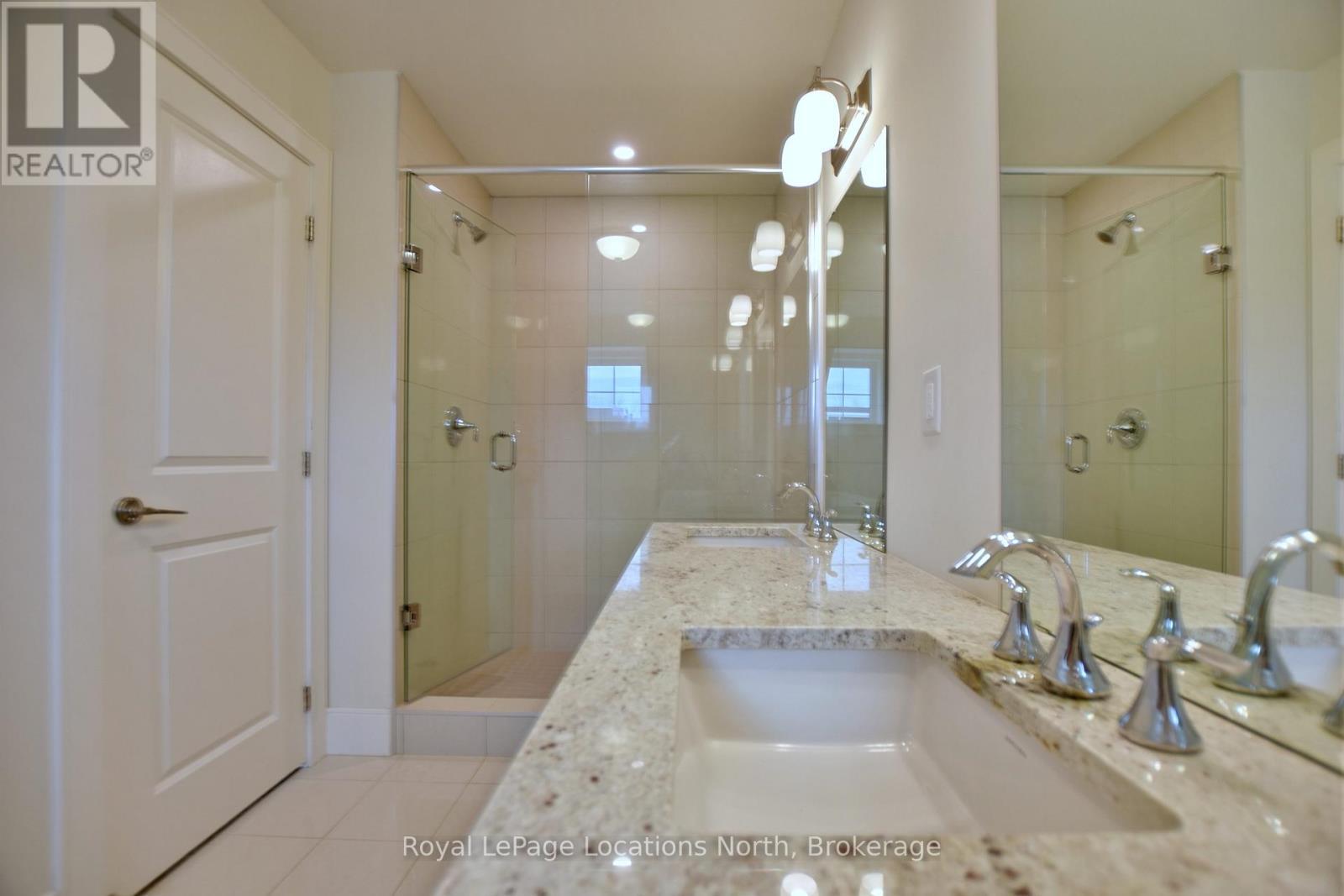 185 Yellow Birch Crescent, Blue Mountains, ON - Indoor Photo Showing Bathroom