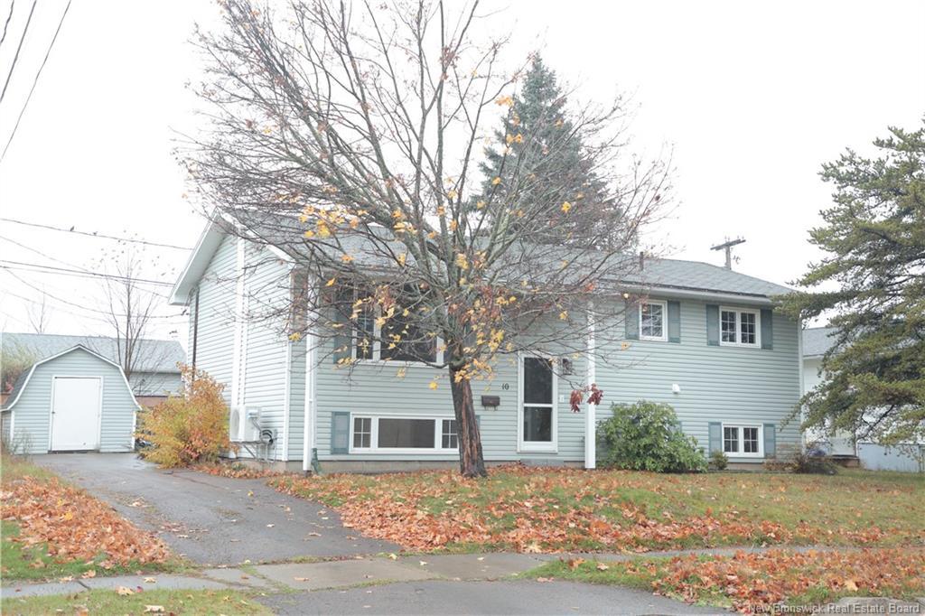 10 Morningside Dr, Moncton, NB