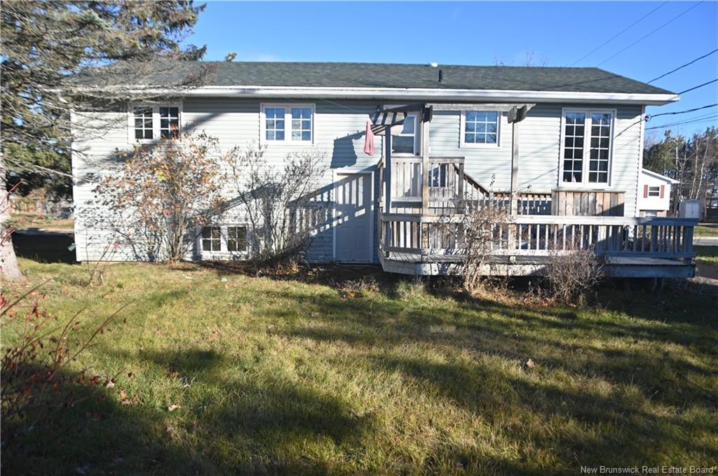 10 Morningside Dr, Moncton, NB