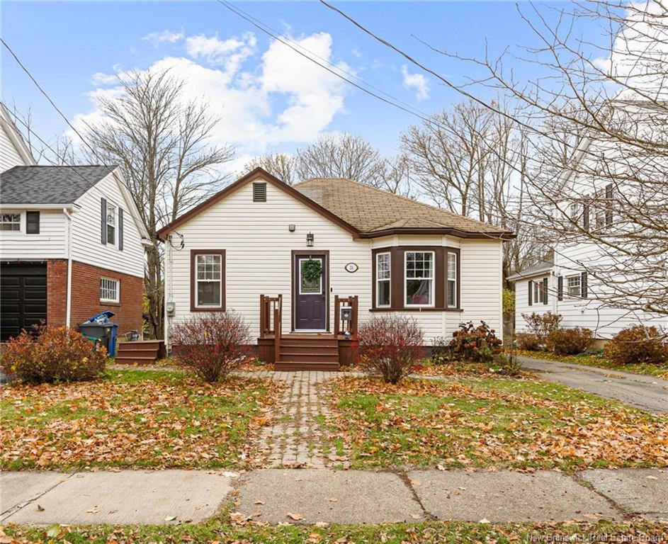 24 Grandview Ave, Moncton, NB