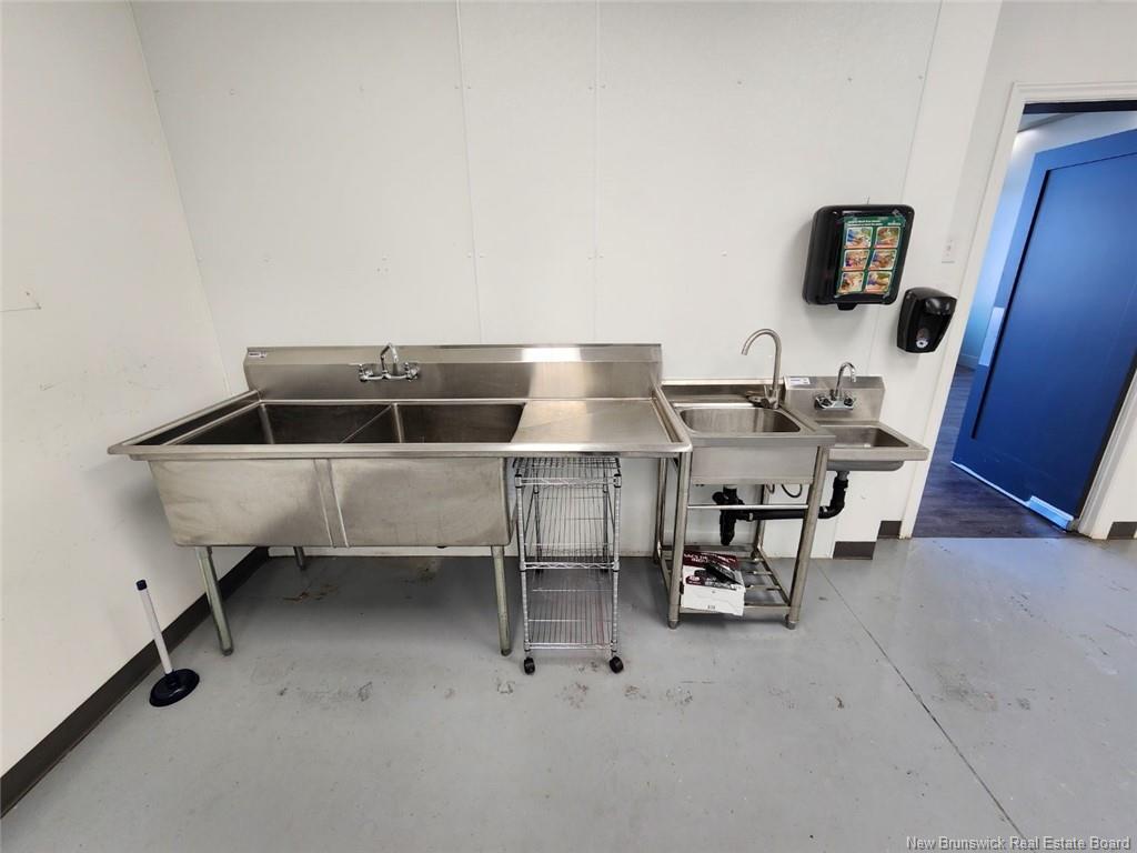 504 Champlain St, Dieppe, NB