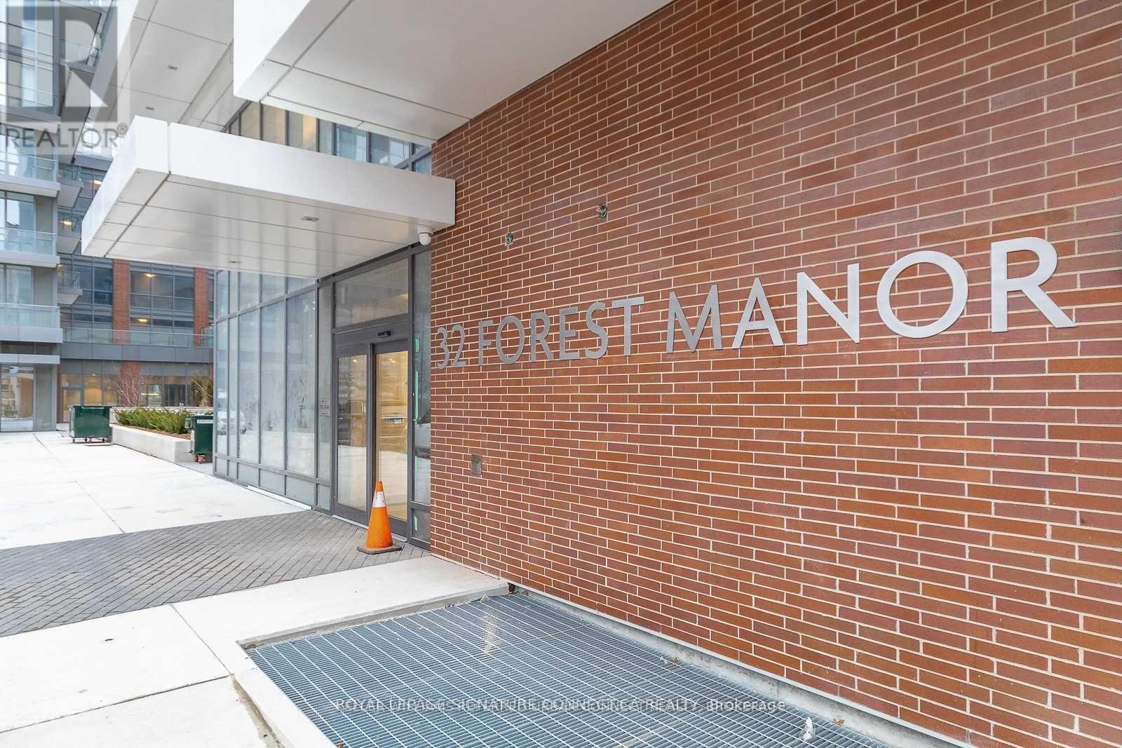 1402 - 32 Forest Manor Road, Toronto, ON - Outdoor With Balcony With Exterior