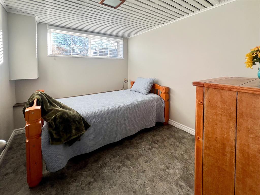 11 Gordon Street, Gander, NL