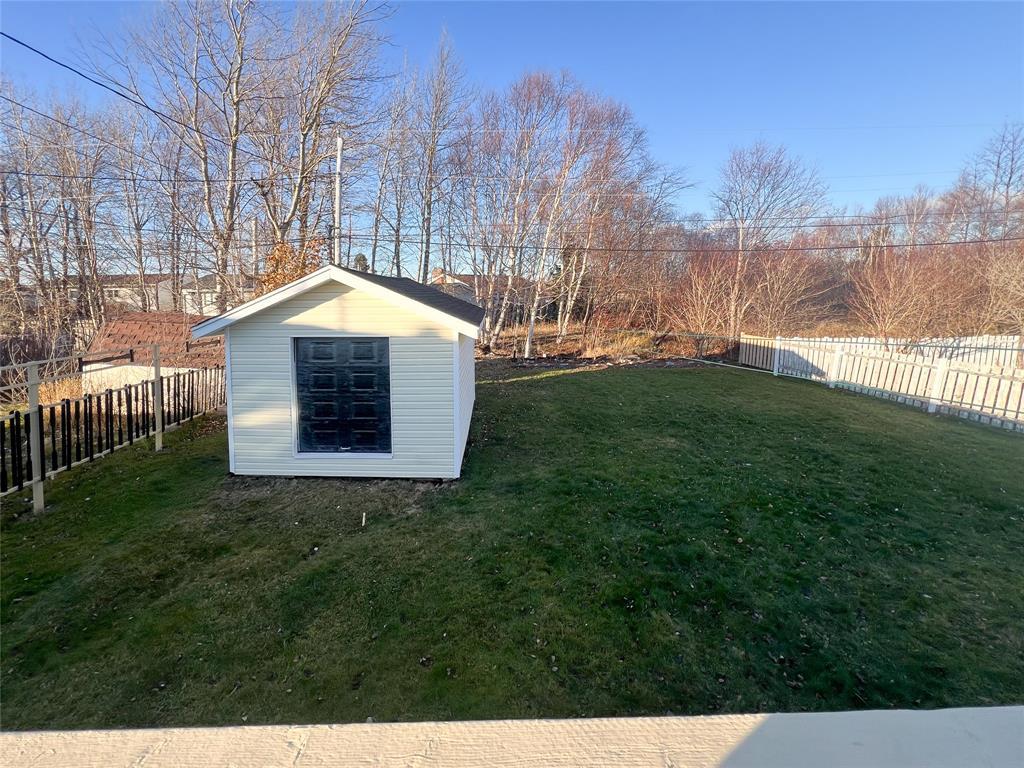 11 Gordon Street, Gander, NL