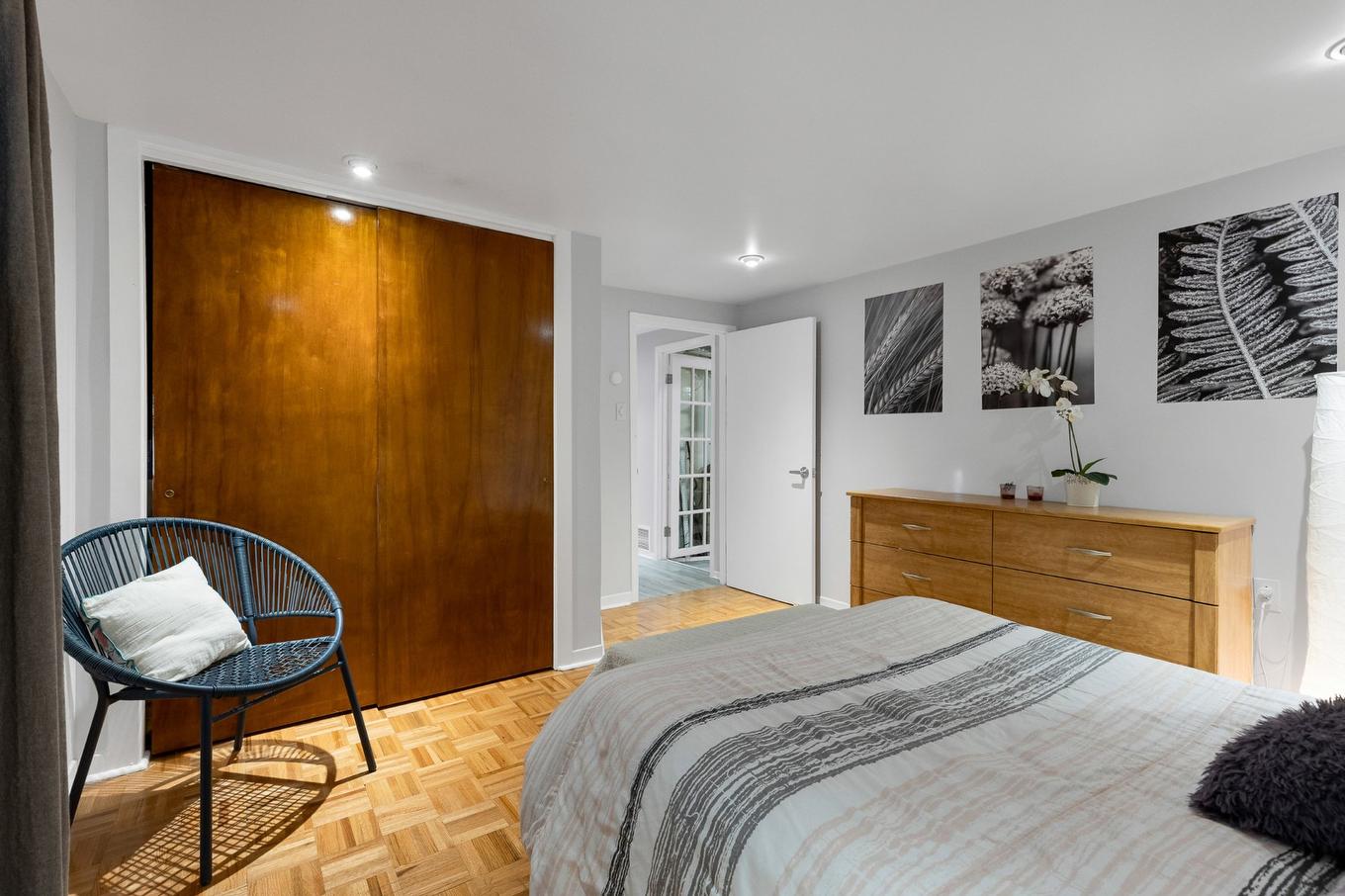 Chambre à coucher - 380 Rue Joly, Laval (Duvernay), QC - Indoor Photo Showing Bedroom