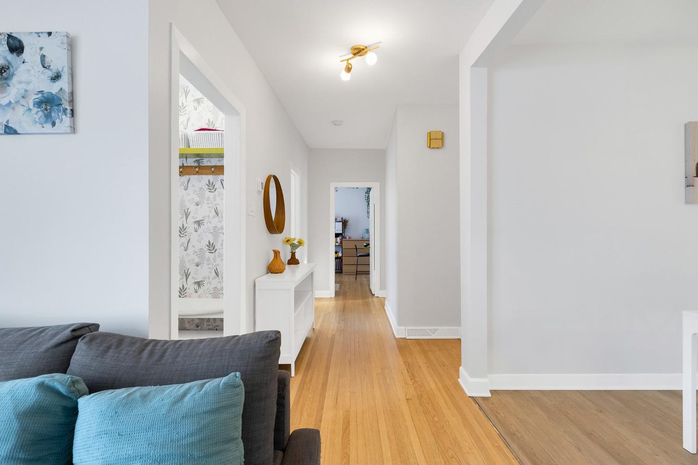 Hall d'entrée/Vestibule - 380 Rue Joly, Laval (Duvernay), QC - Indoor