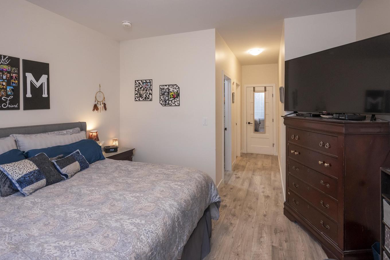 156 Cougar Crescent, Thunder Bay, ON - Indoor Photo Showing Bedroom