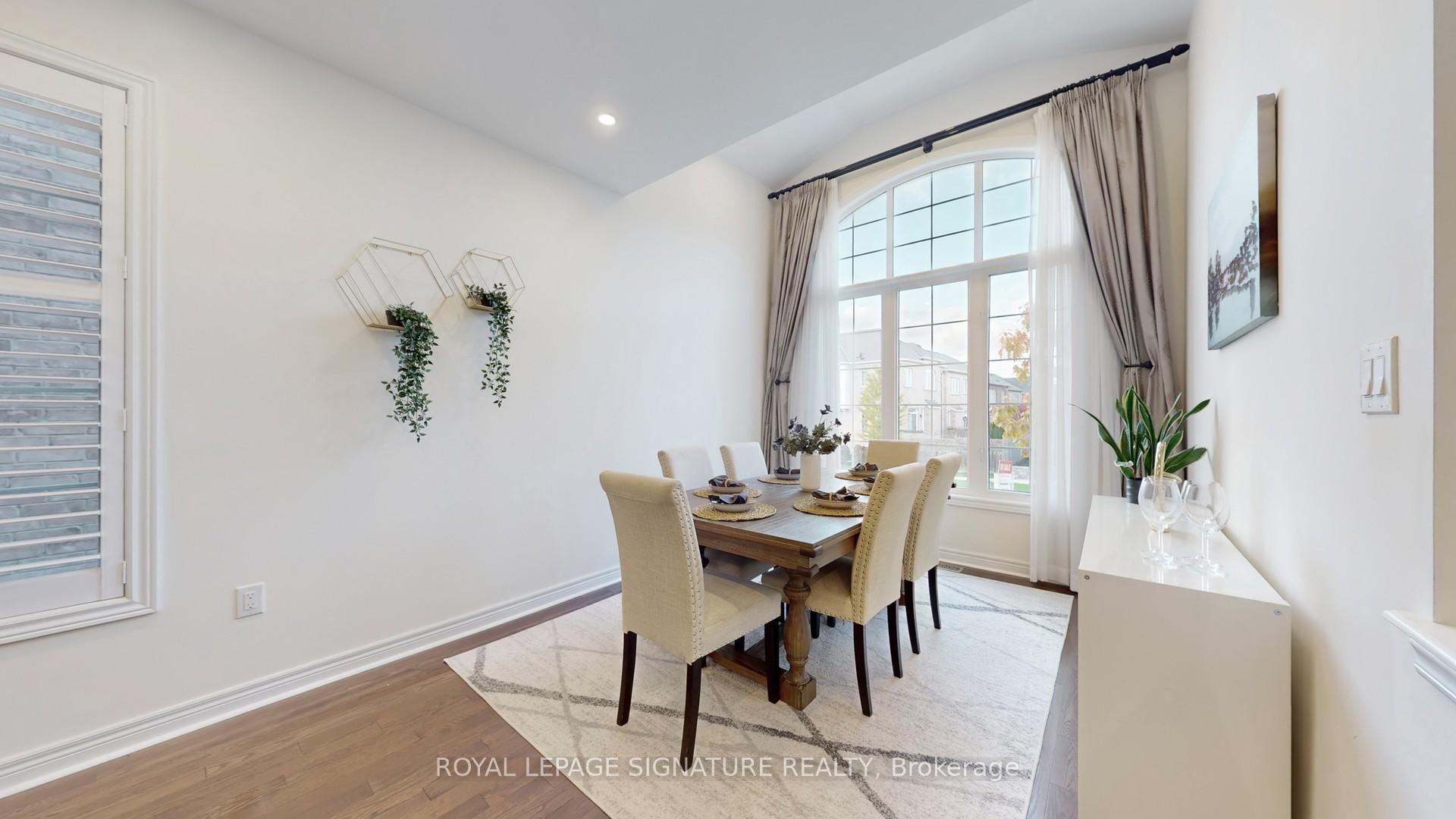23 Frederick Stamm Crescent, Markham, ON - Indoor Photo Showing Dining Room