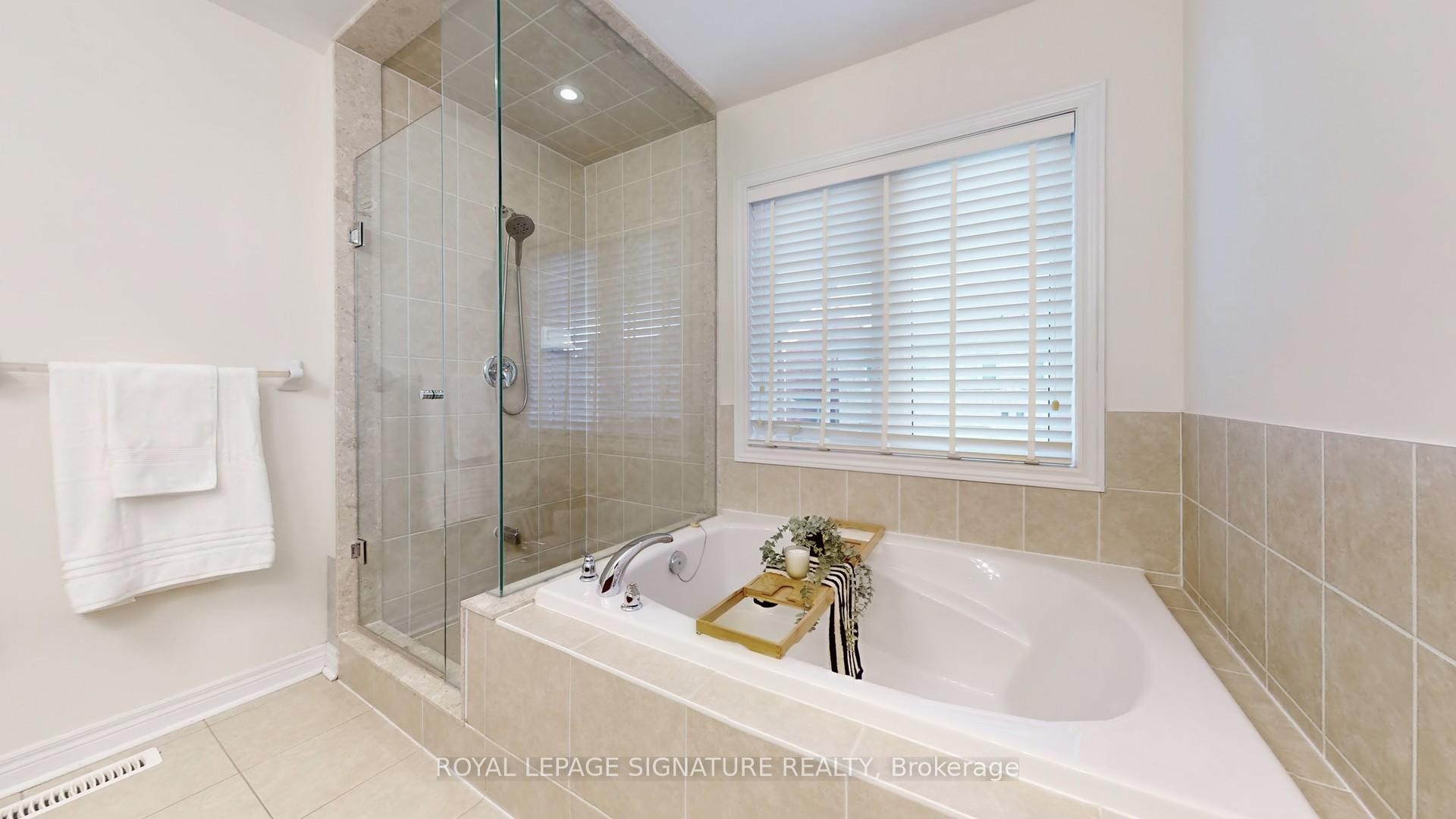 23 Frederick Stamm Crescent, Markham, ON - Indoor Photo Showing Bathroom