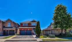 57 Mccrimmon Drive Brampton, ON L7A 2Z5