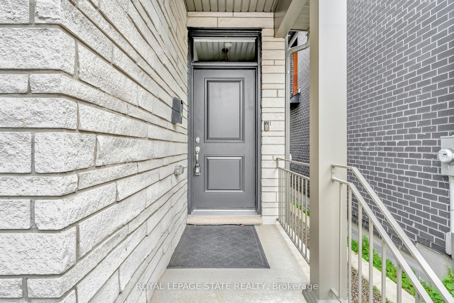 74 Melbourne Street, Hamilton, ON