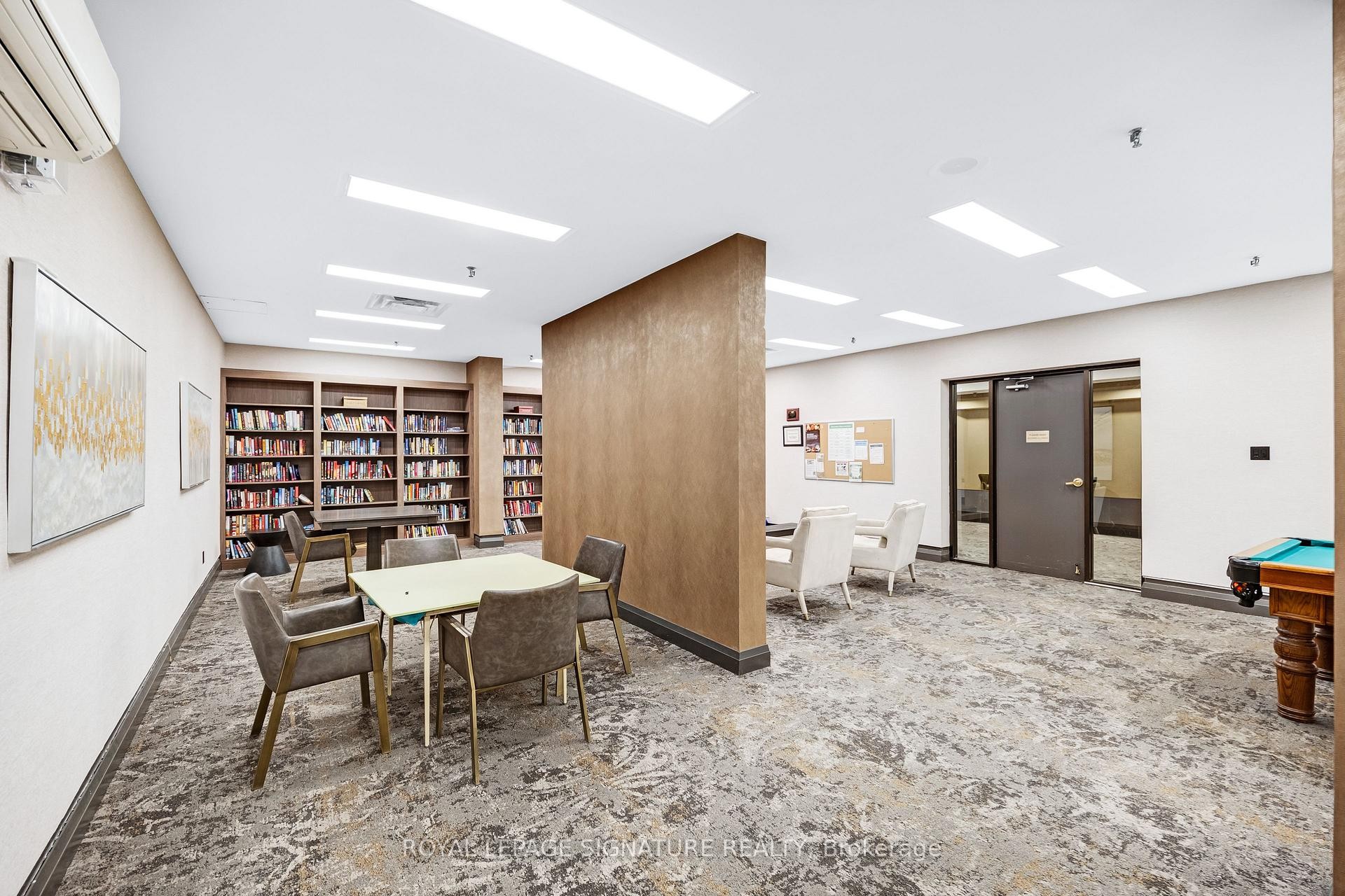 2110-131 Beecroft Road, Toronto, ON - Indoor Photo Showing Other Room