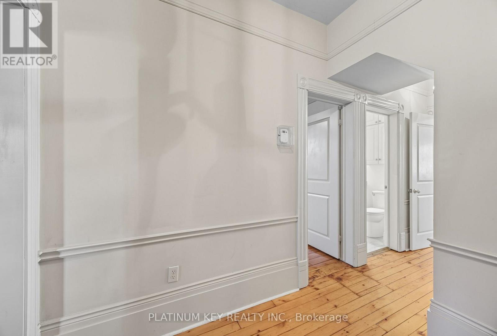 603 Queens Avenue, London East (East F), ON - Indoor Photo Showing Other Room