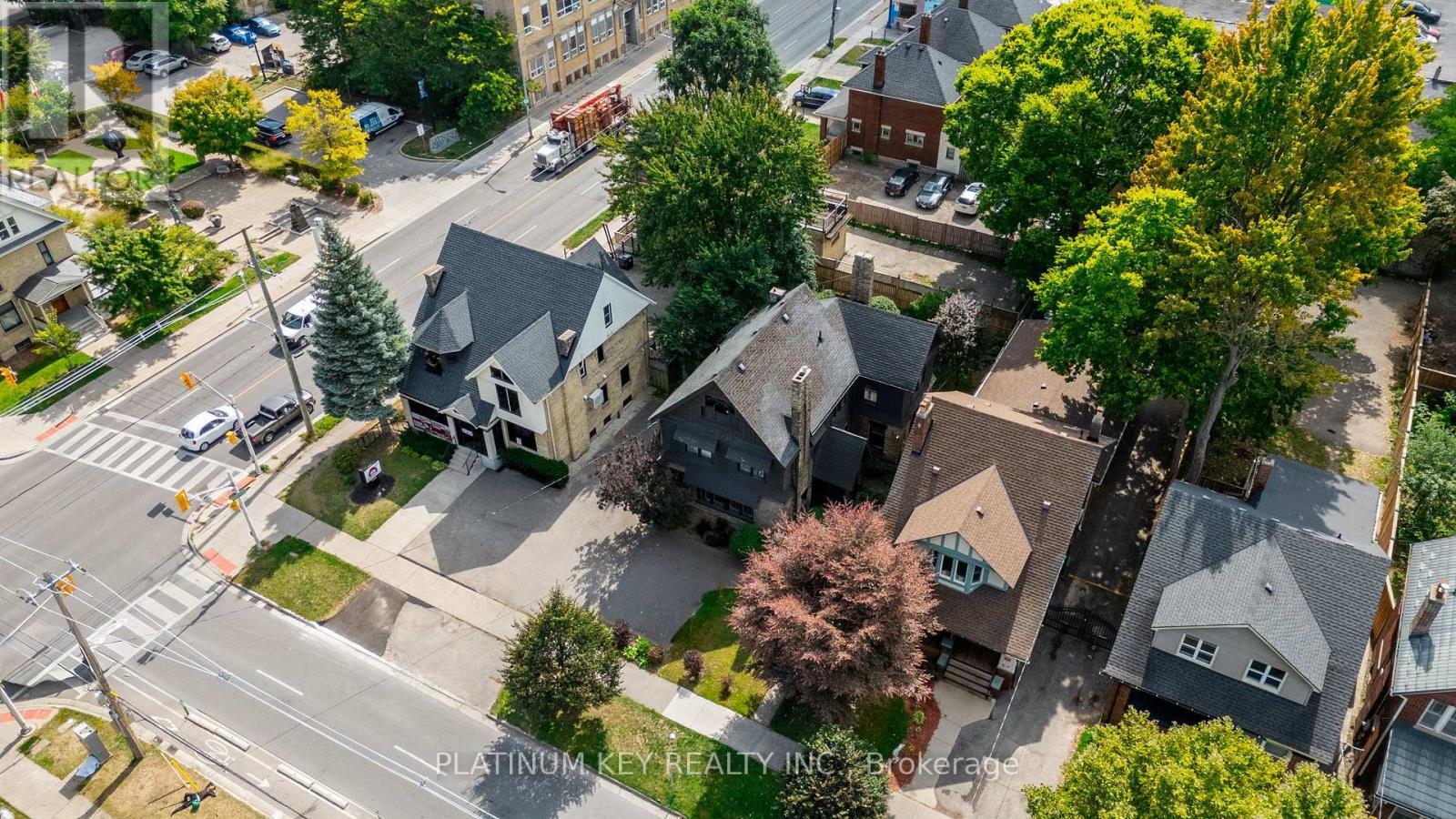 603 Queens Avenue, London East (East F), ON - Outdoor With View