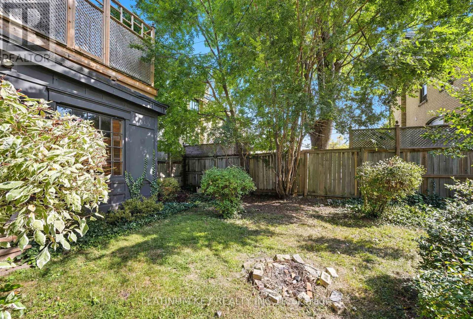 603 Queens Avenue, London East (East F), ON - Outdoor