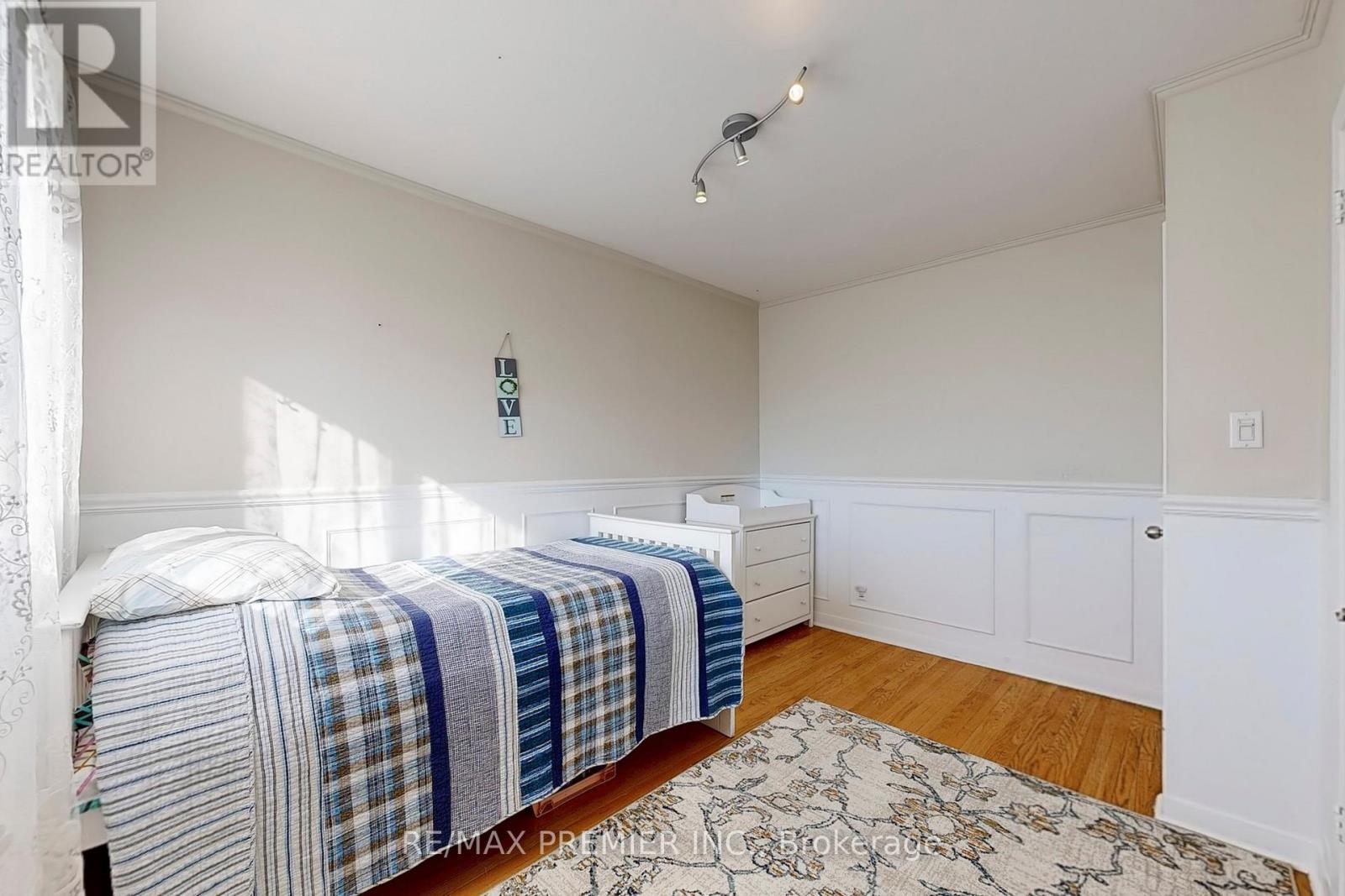 888 Krosno Boulevard, Pickering, ON - Indoor Photo Showing Bedroom