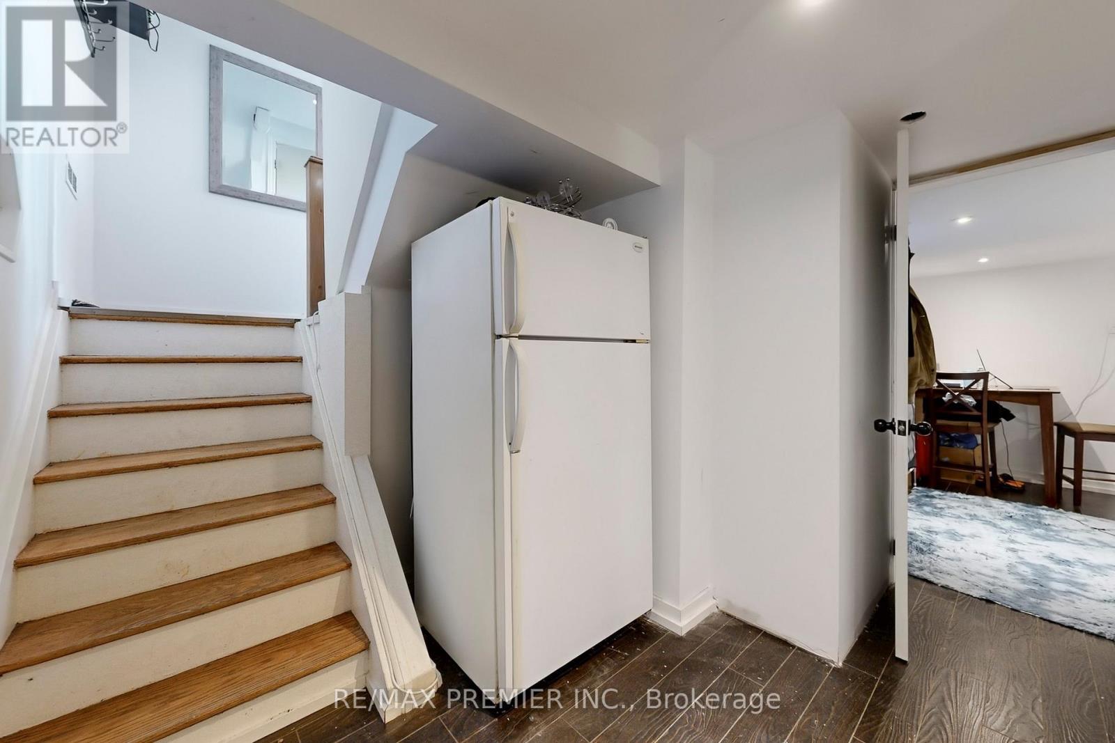 888 Krosno Boulevard, Pickering, ON - Indoor Photo Showing Other Room